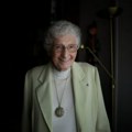 Olimpijsku baklju će nositi i Melani Vol koja ima 102 godine