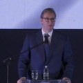 "Nigde nisam čuo toliko ratnih poruka" Vučić otkrio šta je video u rodnom mestu Čerčila u Engleskoj