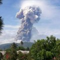 U Indoneziji počela evakuacija 3.000 stanovnika zbog erupcije vulkana Ibu