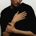 Obnovljeni trend: “Clean Girl” nokti (opet) osvajaju beauty scenu