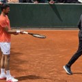Telegraf na treningu Ðokovića posle 100. titule: Nole sparingovao sa teniserom koji je hteo da se ubije