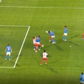 Zvezda imala sreće: Igrač Pafosa dao gol rukom (VIDEO)