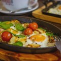 Stalno ste umorni? Ova "obična" namirnica je prirodni multivitamin koji vraća energiju bolje od kafe