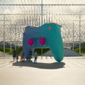 FOTO Expo dobija 3D skulpture: Više od milion evra za džojstik, ljuljašku, koficu i lopaticu...