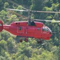 Preko 100 vatrogasaca na terenu, kamov radi konstantno: Dramatične slike iz doline Ibra, vatra progutala sve
