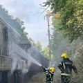 Zapalila se lokomotiva u Dragobraći, jedna osoba spasena (foto)