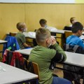 Zadatak iz srpskog jezika za peti razred zbunio i đake i roditelje: "More, onaj ko ga je smislio neka ga sam rešava"