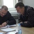 Potpisani ugovori za nove kilometre asfalta u ivanjičkoj opštini (VIDEO)