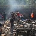 Veliki požar opustošio izbegličke kampove na jugoistočnoj obali Bangladeša, 1.200 ljudi ostalo bez krova nad glavom