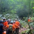 Čovek nestao u divljini, posle 14 dana potrage hteli da odustanu, a onda su čuli glas: "Čudo da je preživeo"