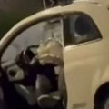 Nezgoda kod galerije: Automobilom se zakucao u saobraćajni znak: Zbog nesreće i kiše stvaraju se zastoji u ovom delu grada…