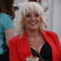 Violeta je doktor nauka, Miljan je uticajan u Americi Ovo su deca Vere Matović, krije ih decenijama