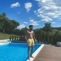 Ovo je vikendica Jale Brata koja je izgorela: Ispred kuće ogroman bazen a okolo... Napravio pravi raj za odmor