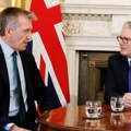 Den Džarvis imenovan za novog ministra odbrane Velike Britanije