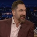 Od Šakire i himne Mundijala do sirovog metal zvuka: Havijer Bardem zapalio mreže uz "Dai Dai", ali svi se sećaju kako pada u…