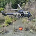 MUP: Helikopteri u Deliblatskoj peščari izbacili 270 tona vode