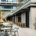 Dok se u prestonici traži kvadrat više, u ovom mestu lokali – čak 1.070 na 9.000 stanovnika – zvrje prazni. Kažu, kriva je…