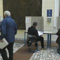 Slabija izlaznost na izborima u BiH: Do 11 sati glasalo manje birača nego pre četiri godine