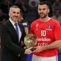 Lepa slika iz arene: Branko Lazić i Nikola Topić nagrađeni za svoje sjajne partije! (foto+video)