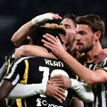 Trener Rome De Rosi zainteresovan za napadača Juventusa