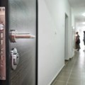 Kako da budete bezbrižni dok ste na odmoru: Ključni saveti kako da zaštitimo stan dok nismo prisutni
