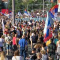 AP: Studenti traže raspisivanje izbora na velikom skupu u Beogradu posle skoro osam meseci protestovanja