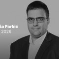 Poslednji pozdrav uputili su i njegova prijateljica Maša i brat Nikola. Komemoracija novinaru Nebojši Parkiću održana u…