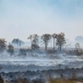 (Фото) Европску земљу гута највећа еколошка катастрофа: Призори су апокалиптични, прети да се прошири даље, дигнути авиони…