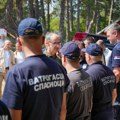 Macut i Dačić u Deliblatskoj peščari: Gašenje požara prioritet, šteta po životnu sredinu ozbiljna