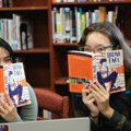 Klubovi zabranjenih knjiga prkose cenzuri u Americi: „Nismo premlade da branimo vlastitu slobodu“