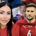 Anastasija u dresu orlova s tribina nije skidala oči sa Gudelja! Ražnatovićka sve snimila, jedan detalj su svi primetili