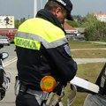 Dvesta na sat, obožava tu brzinu Policija zaustavila vozača, „bembara“ išla 4 puta brže od dozvoljenog
