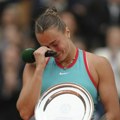 Teniski rat bukti: Sabalenka ponizila Gof, Amerikanka joj nije ostala dužna