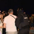 BLOG UŽIVO Građani ispred Bastaćeve zgrade uzvikuju: „Ostavka, pa robija!“, „Kampus – zona slobode“ u Novom Sadu, Nišlije…