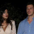 Istina o odnosu Tanje Savić i Mukija: Evo kako se ponaša pema njoj kad misle da ih niko ne gleda FOTO