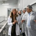 Mesarović u Mionici: Obišla fabriku vode i radove na asfaltiranju, razgovarala sa privrednicima i građanima