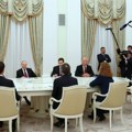 Putin ga ostavio da čeka 40 minuta Premijeru prekipelo, upao na sastanak i napravio skandal (video)