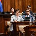 Ана Брнабић: Изједначавамо положај мајки предузетница, пред посланицима и предлог о 10 хиљада динара за свако дете