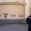 Ustaški i nacistički simboli osvanuli na crkvi Sv. Trojice u centru Bjelovara