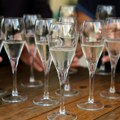 Francuski naučnici pozivaju državu da promoviše mesec apstinencije od alkohola