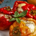 Kisele paprike punjene krompirom Tradicionalni recept za svaki dan