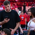 Saša Vezenkov raskinuo vezu sa vatrenom Grkinjom, novi hladan tuš za zvezdu Evrolige