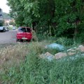 Izbacio gomilu smeća u Prolomskoj ulici pa vređao građane koji su ga opomenuli