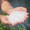 Jako nevreme napravilo lom u Prijepolju: Meštani sabiraju štetu, komisija za popisivanje kreće na teren