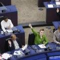 Evropski parlament za izmenu Ugovora o EU: Odluke donositi kvalifikovanom većinom, izmene i o sastavu EK