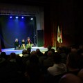 Predstava "Svadbena zvona" pred osuđenicima u Zabeli: U pozorišnom komadu uživalo skoro 190 osuđenika