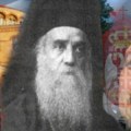 Nikola Rokvić stigao u manastir sveti nektarije: Ušao u Hram, pomolio se nad ikonom, pa se poklonio moštima - Bose noge u…