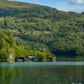 Nestala žena u jezeru Perućac, u toku potraga