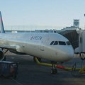 Deo krila aviona Delta Air Lines 737 se odlomio tokom leta u SAD