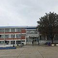 Родитељи ђака ОШ "Павле Савић": У кабинету за технику и технологију већ данима цури канализациона цев
